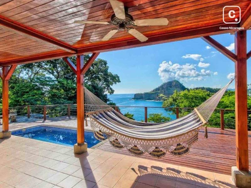 Beach house for sale in Tola, Rivas – 4 beds