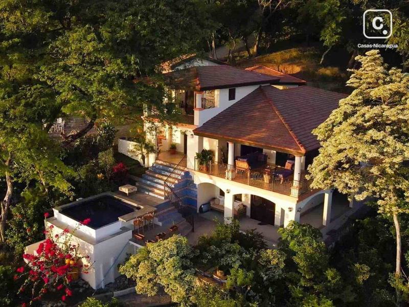 Casa de playa en venta en Tola, Rivas – 4 hab, 353 m²