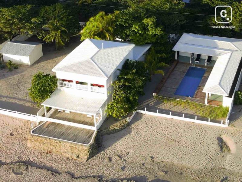 Casa de playa en venta en Tola, Rivas – 3 hab, 325 m²