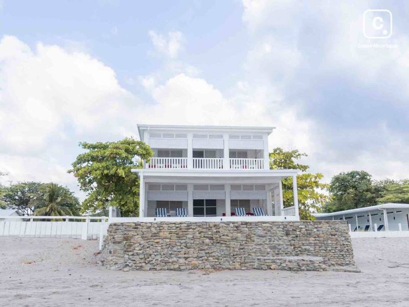 Beach house for sale in Tola, Rivas – 3 beds, 325 m²