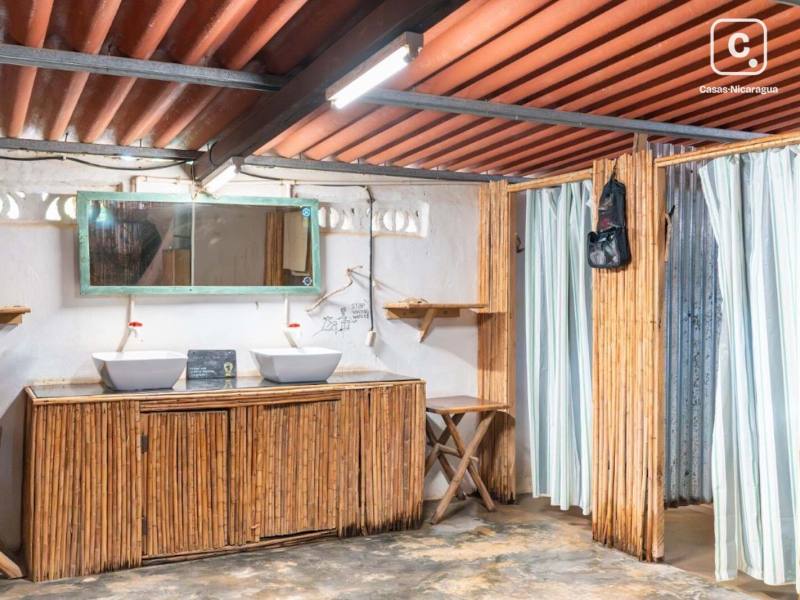 Beach house for sale in Tola, Rivas – 3 beds, 872 m²
