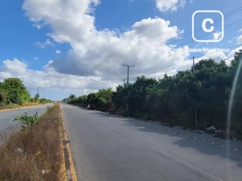 Terreno en venta en Colonia Managua, Managua – 52,423 varas²