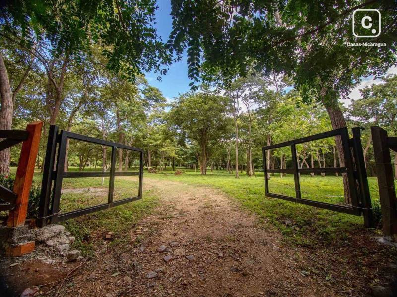 Local comercial en venta en Tola, Rivas – 45,931 m²
