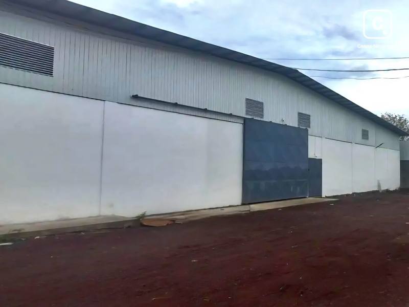 Alquiler Bodega 1200m2 zona Mercado de Mayoreo 