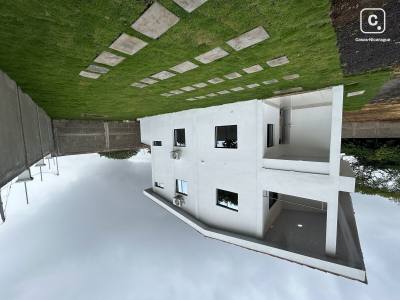 Casa en venta en Granada – 3 hab, 240 m²