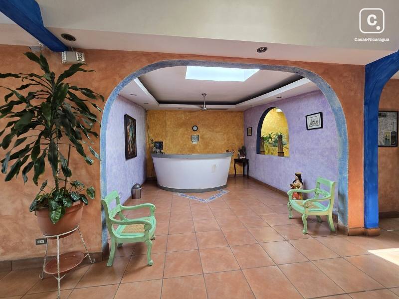 Local comercial en venta en Los Robles, Managua – 883 m²