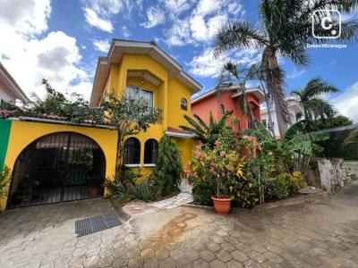 Apartment for rent in Managua – 2 beds, 275 m²