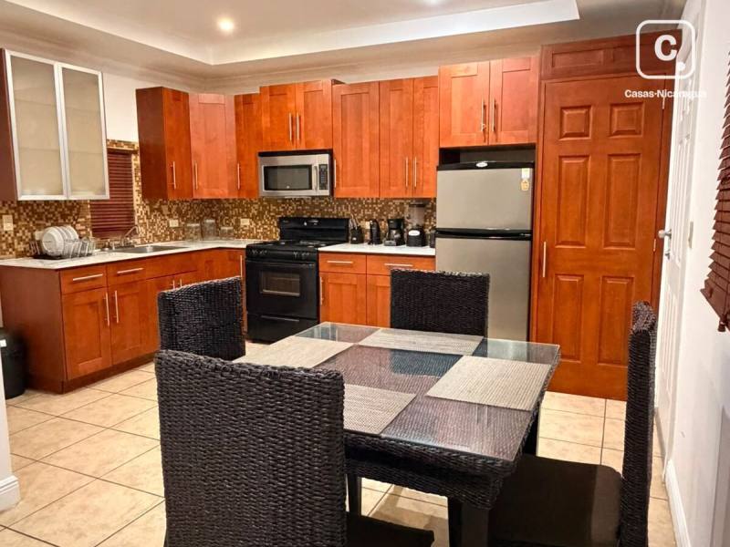 Apartamento en alquiler en Carretera Masaya, Managua – 3 hab, 200 m²