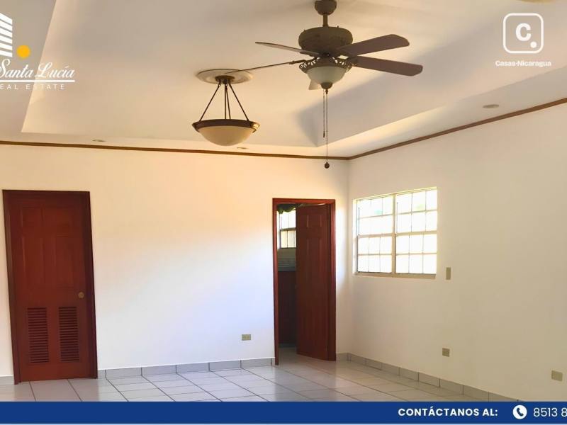 House for sale in Las Cumbres, Managua – 4 beds, 490 m²