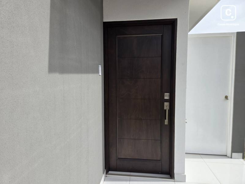 Apartment for rent in Managua – 3 beds, 120 m²