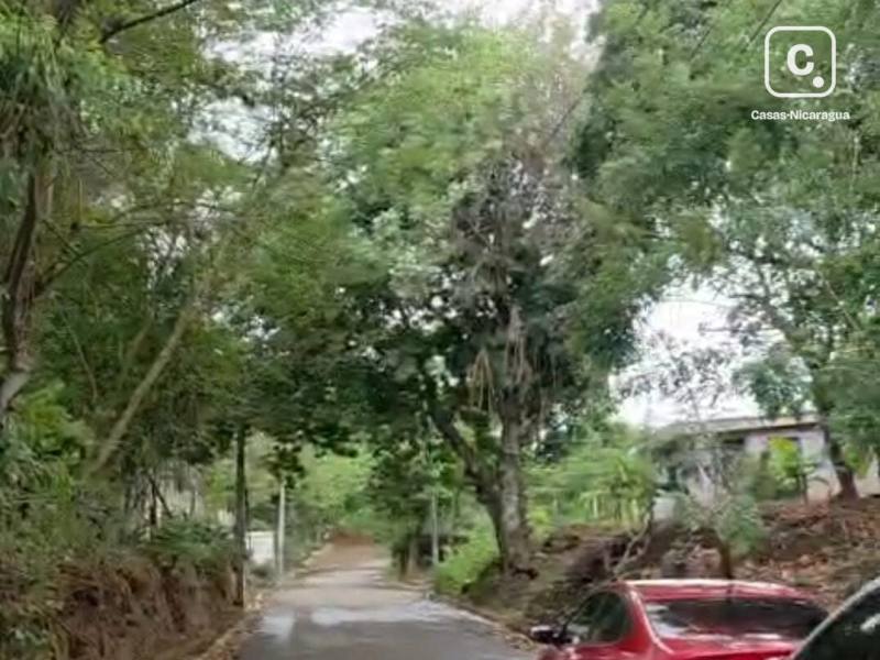 Terreno en venta en Las Cumbres, Managua – 596 varas²