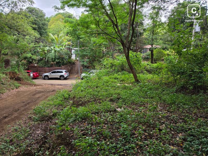 Terreno en venta en Las Cumbres, Managua – 596 varas²