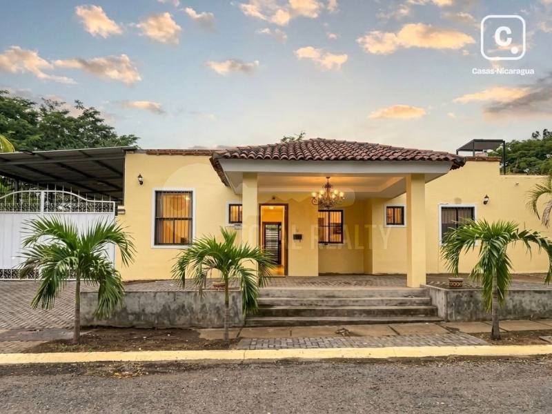 House for sale in Carretera Masaya