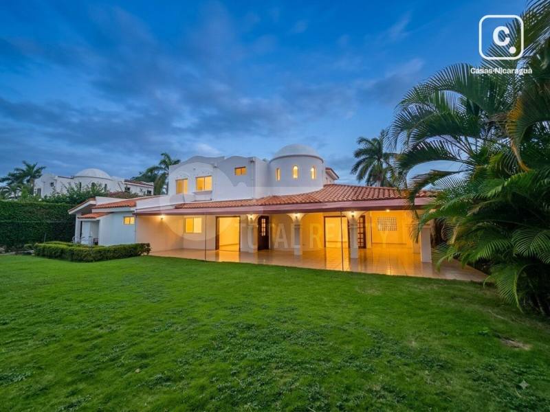 House for sale in Las Hadas, Santo Domingo