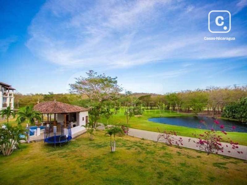 House for sale in Hacienda Iguana, Tola