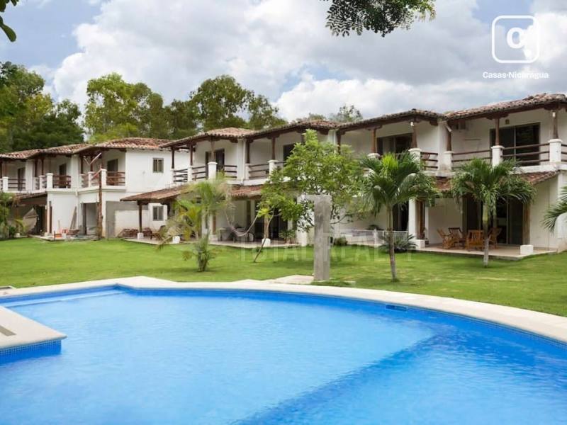 House for sale in Hacienda Iguana, Tola