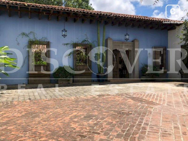 House for sale in Santo Domingo, Managua – 4 beds, 687 m²