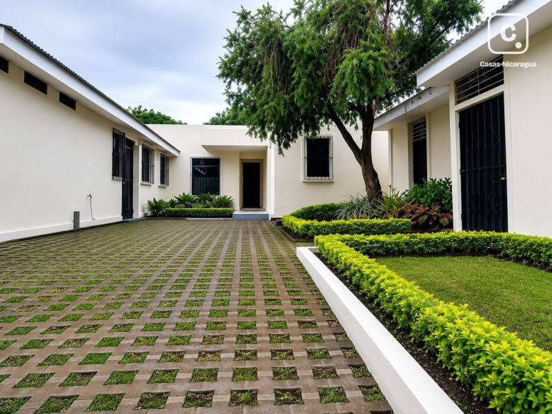 Casa en alquiler en Villa Fontana, Managua – 5 hab, 202 m²