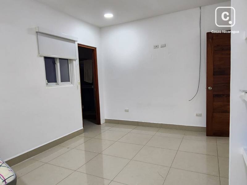 Local comercial en venta en Las Colinas, Managua – 260 m²