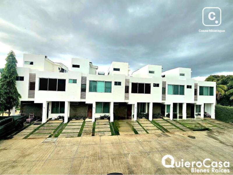 Casa en venta en Villa Fontana, Managua – 3 hab, 182 m², US$ 200,000