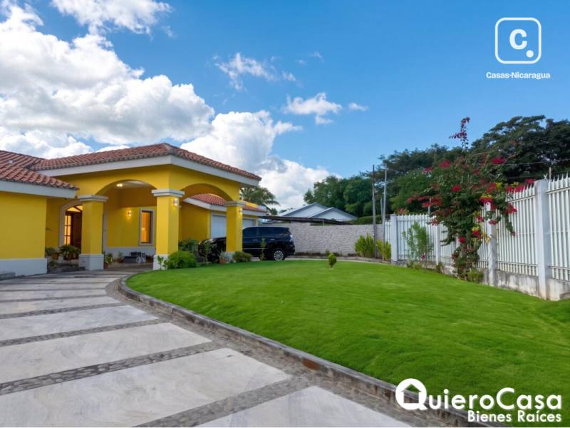 Casa en alquiler en Las Colinas, Managua – 4 hab, US$ 3,500/mes