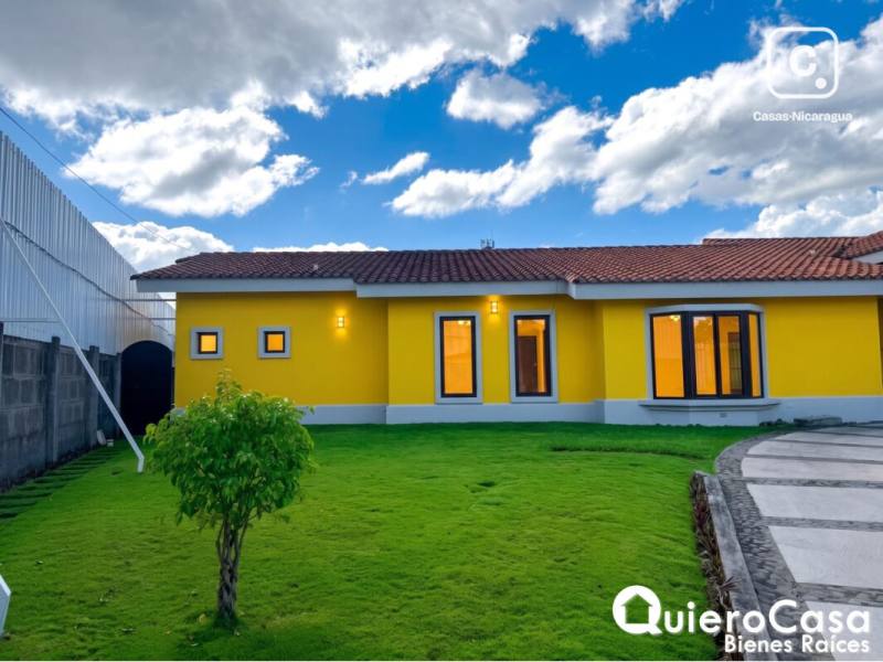 Casa en alquiler en Las Colinas, Managua – 4 hab, US$ 3,500/mes