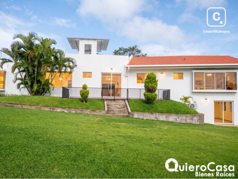 Casa en venta en Santo Domingo, Managua – 4 hab, 700 m²