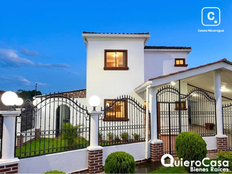 Casa en alquiler en Villa Fontana, Managua – 4 hab, US$ 2,000/mes