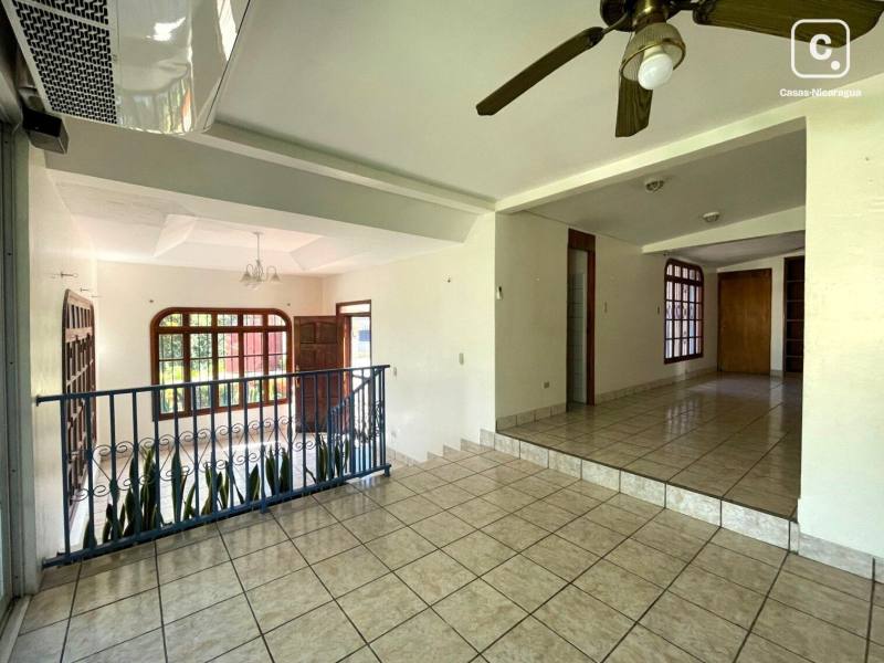 House for rent in Mirador de Santo Domingo, Managua – 3 beds, 180 m²