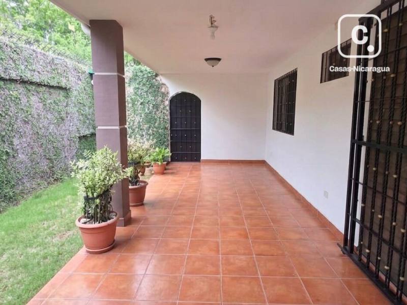Local comercial en venta en Las Colinas, Managua – 130 m²