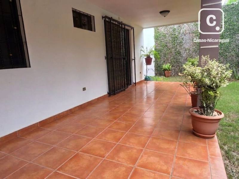 Local comercial en venta en Las Colinas, Managua – 130 m²