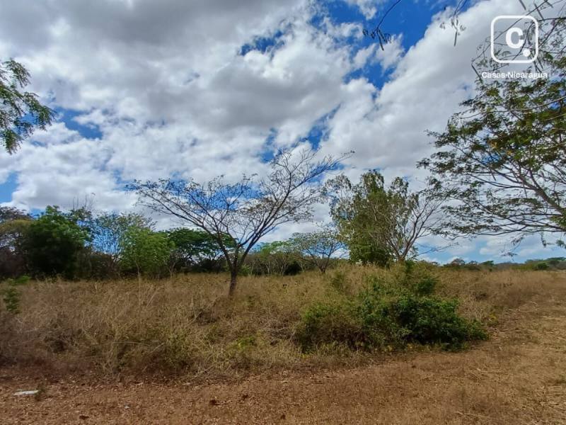 Commercial unit for sale in Masaya – 1,410 m²