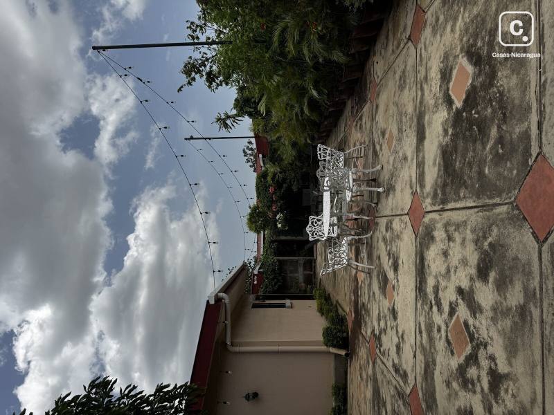 Apartamento en venta en Las Colinas, Managua – 9 hab, 673 m²