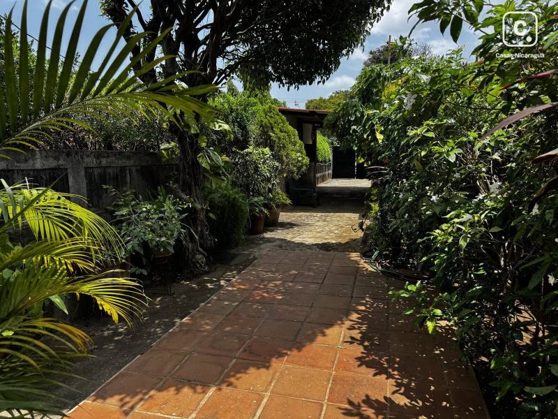 Apartamento en venta en Las Colinas, Managua – 9 hab, 673 m²