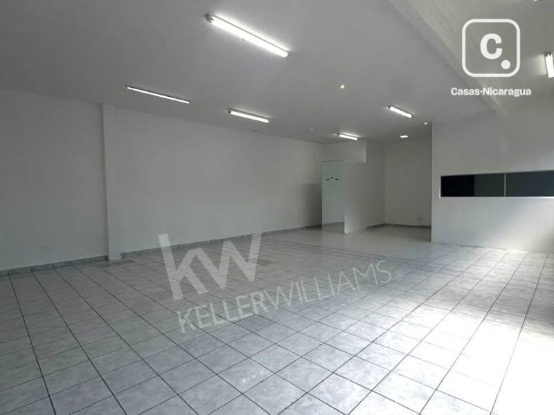 Commercial unit for rent in Pista Jean Paul Genie, Managua – 90 m²
