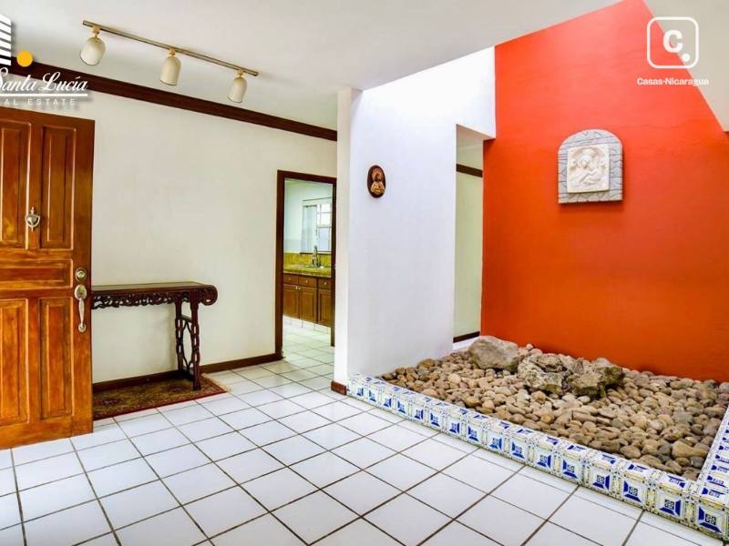 Casa en venta en Santo Domingo, Managua – 4 hab, 538 m²