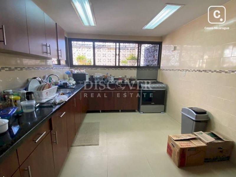 Casa en venta en Villa Fontana, Managua – 4 hab, 320 m²