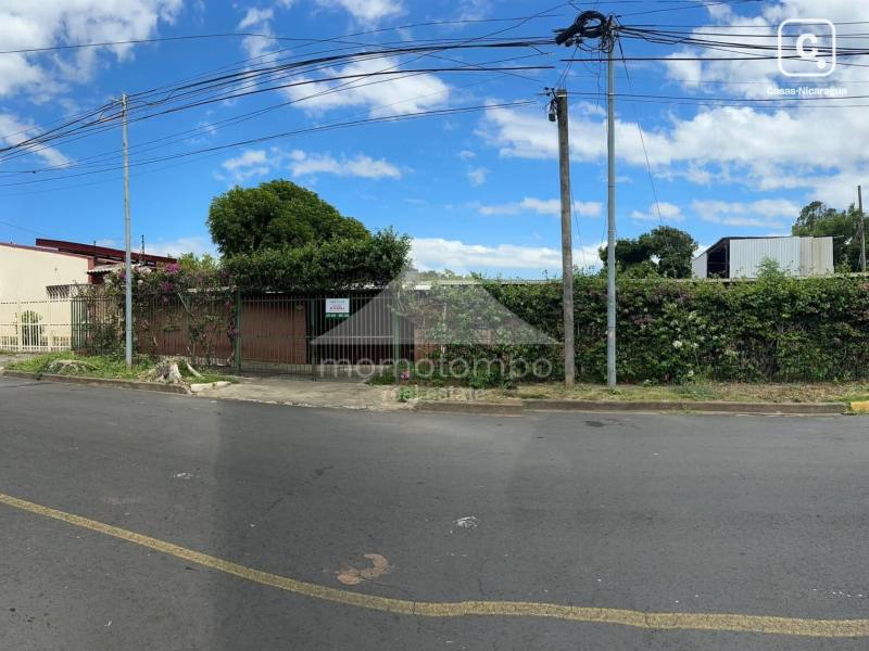 House for rent in Las Palmas, Managua – 3 beds, 245 m²