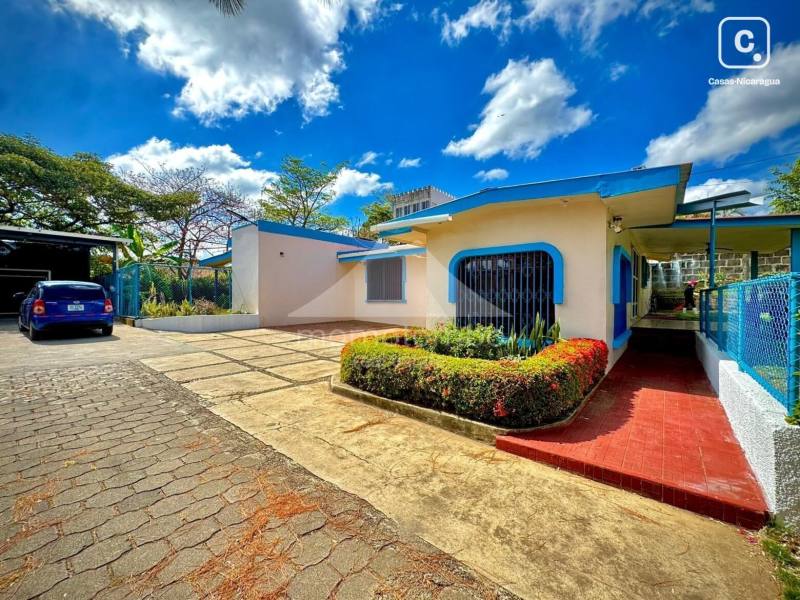Casa en alquiler en Mirador de Santo Domingo, Managua – 3 hab