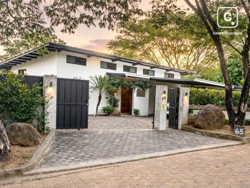 Casa en venta en San Juan del Sur, Rivas – 3 hab, US$ 385,000