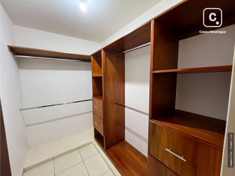 House for sale in Veracruz, Managua – 4 beds, 178 m²