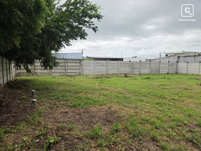 Finca en venta en Sábana Grande, Managua – 417 varas²