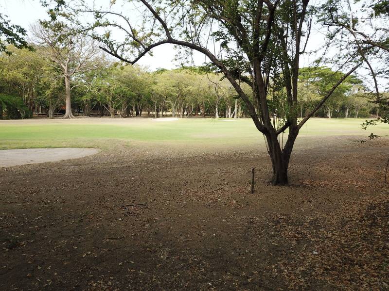 Hacienda Iguana Lot B14