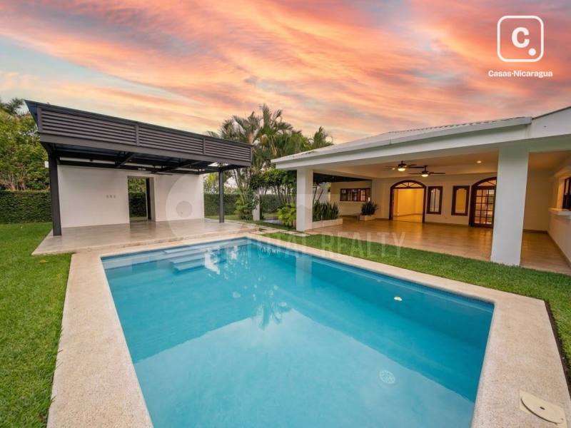 Casa en venta en Santo Domingo, Managua