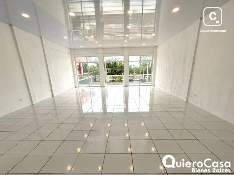 Local comercial en alquiler en Carretera Masaya, Managua – 98 m²