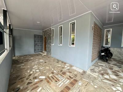 Casa en venta en Carretera Norte, Managua – 3 hab, 322 varas²