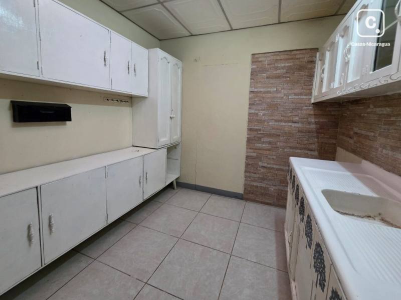 Casa en venta en Altamira, Managua – 4 hab, 220 m²