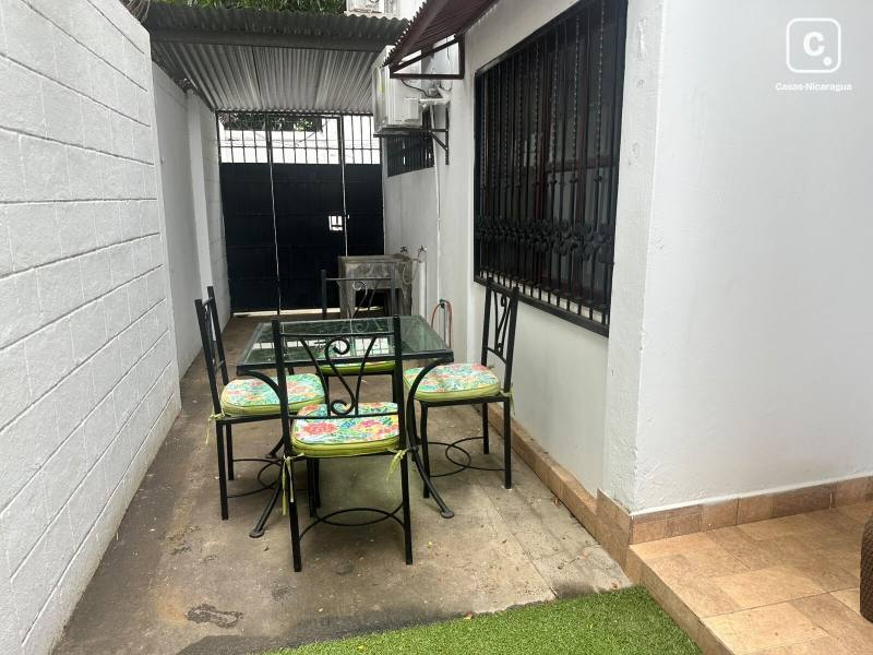 Local comercial en alquiler en Santo Domingo, Managua – 180 m²
