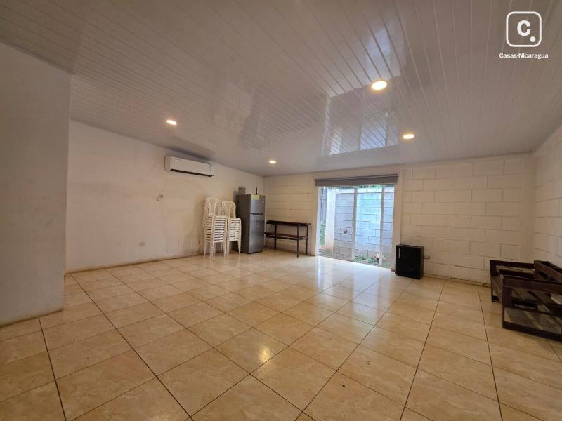 Office for rent in Santo Domingo, Managua – 36 m²