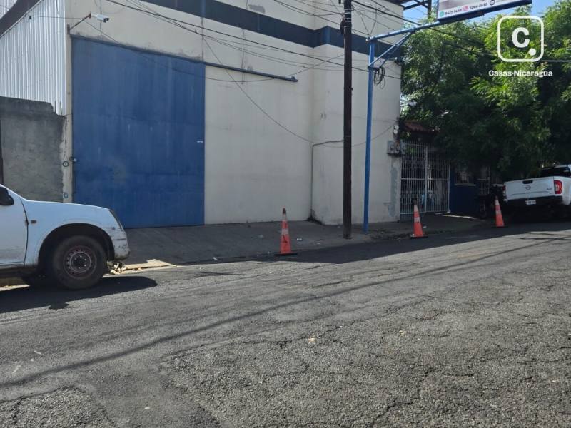 Local comercial en venta en Colonia Mantica, Managua – 1,172 varas²